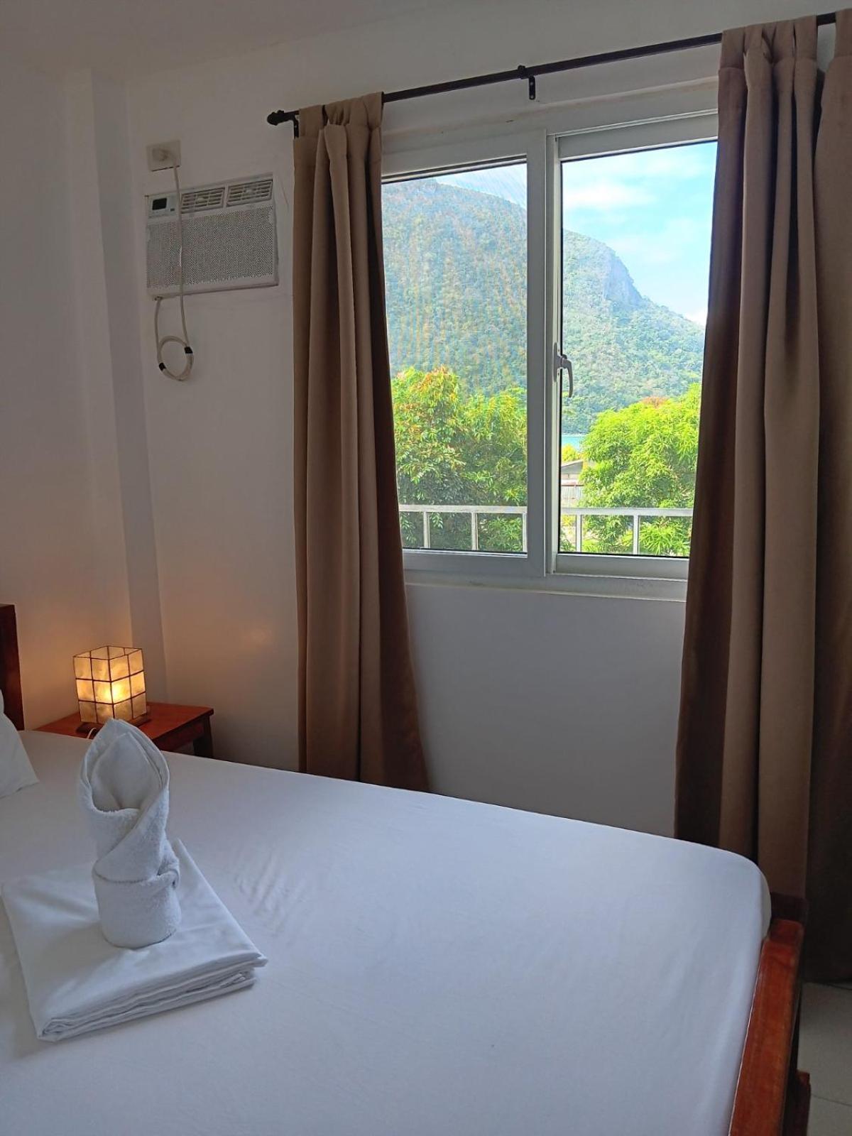 Forest Bay Inn El Nido Exteriör bild